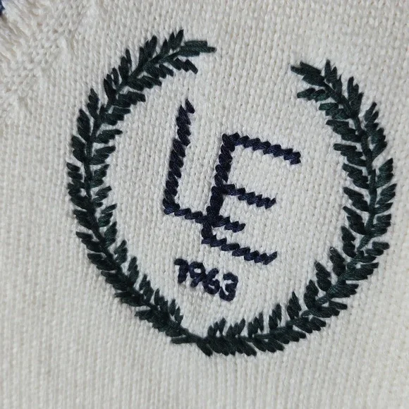 Lands' End Women's Ivory V-Neck Sweater with Navy Trim - Picture 5 of 7